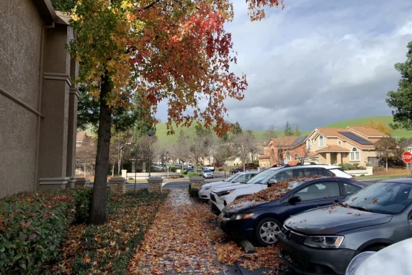 California apartment building with a shared residential parking area